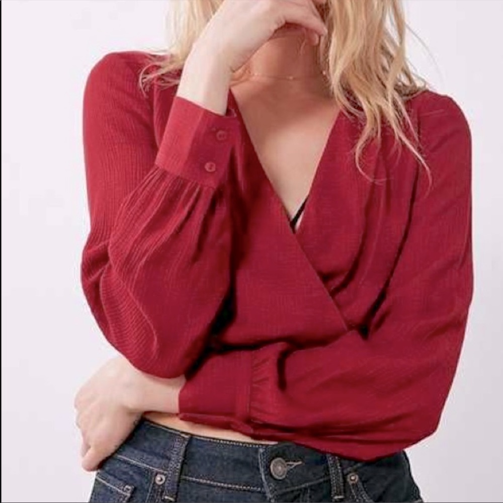 NWT Urban Outfitters Silence + Noise Wine Deep‎ V Neck Wrap Top M